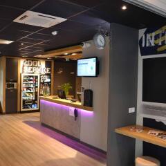 Отель ibis budget Paris Porte de Vanves развлечения