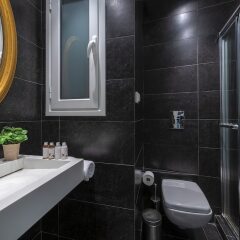 Апартаменты Elegant apartment in Kolonaki ванная фото 2