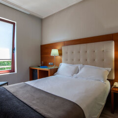 Hotel Silken Amara Plaza комната для гостей фото 2