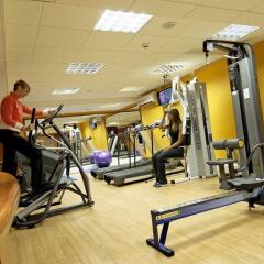 Отель Hilton London Kensington фитнесс-зал фото 2