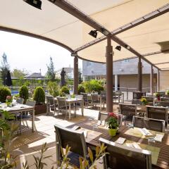 Отель Novotel Barcelona Cornella питание