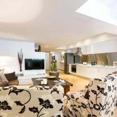 Апартаменты Serennia Apartments Arc de Triomf комната для гостей фото 4