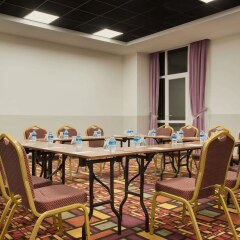 Hawthorn Suites by Wyndham Cerkezkoy Турция, Йолчаты - отзывы, цены и фото номеров - забронировать отель Hawthorn Suites by Wyndham Cerkezkoy онлайн помещение для мероприятий фото 2