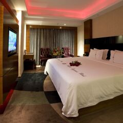 Pengke Ingenious Hotel MIXC Branch Шэньчжэнь комната для гостей