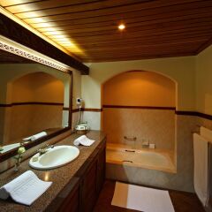 Отель Sarova Lion Hill Game Lodge ванная