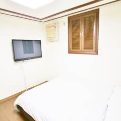 Отель Ultari Hostel Южная Корея, Сеул - отзывы, цены и фото номеров - забронировать отель Ultari Hostel онлайн комната для гостей фото 3