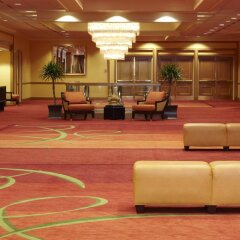 Отель Renaissance Columbus Downtown Hotel США, Колумбус - отзывы, цены и фото номеров - забронировать отель Renaissance Columbus Downtown Hotel онлайн интерьер отеля