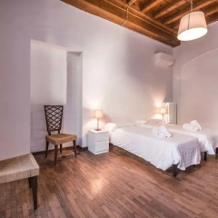 Отель Close to The Duomo Exquisite 4BD комната для гостей фото 2