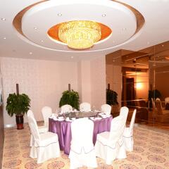 Fuyong Yulong Hotel