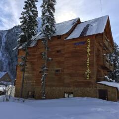 Hotel Sufrudzhu Домбай спортивное сооружение