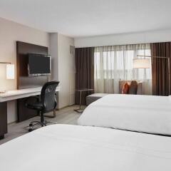 Отель Teaneck Marriott at Glenpointe комната для гостей фото 3