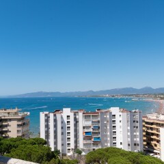 Отель Aparthotel Almonsa Platja Испания, Салоу - 6 отзывов об отеле, цены и фото номеров - забронировать отель Aparthotel Almonsa Platja онлайн пляж фото 2