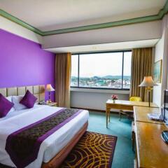 Metropole Hotel Phuket комната для гостей фото 5