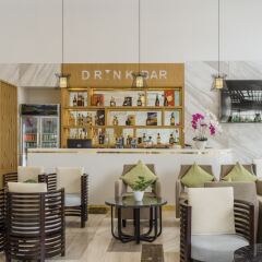Navada Beach Hotel Нячанг гостиничный бар