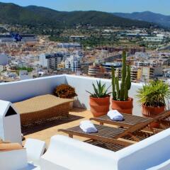 Отель La Torre del Canonigo Hotel Испания, Ивиса - отзывы, цены и фото номеров - забронировать отель La Torre del Canonigo Hotel онлайн бассейн фото 2