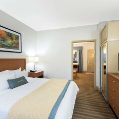 Отель Wyndham Garden Baton Rouge комната для гостей фото 5