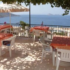 Отель Kalkan Gul Pension гостиничный бар