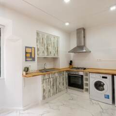 Апартаменты Liberty Duplex Three-Bedroom Apartment - by LU Holidays в номере