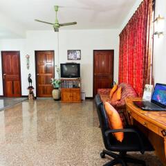 Отель Sananwan Beach B&B интерьер отеля фото 2