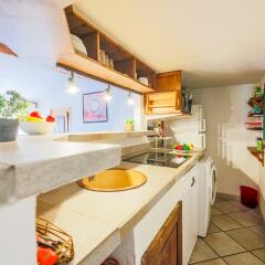 Отель Terrasse de Babette AP4122 by Riviera Holiday Homes Ницца в номере
