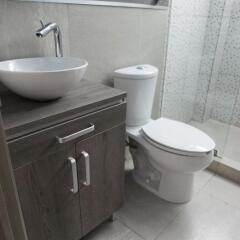 Апартаменты Capital's St Luxury Apartments Мехико ванная