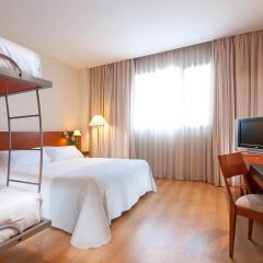 Отель Tryp Valencia Oceánic Hotel Испания, Валенсия - отзывы, цены и фото номеров - забронировать отель Tryp Valencia Oceánic Hotel онлайн комната для гостей