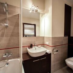 Отель Platinum Towers E-Apartments Польша, Варшава - отзывы, цены и фото номеров - забронировать отель Platinum Towers E-Apartments онлайн ванная