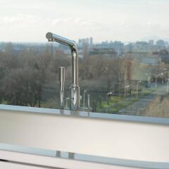 Отель DoubleTree by Hilton Zagreb балкон