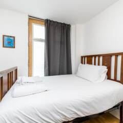 Отель NEW 2 Bedroom Flat in the Heart of Holloway комната для гостей фото 3