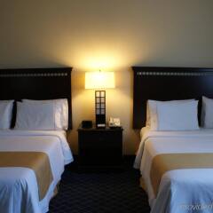 Отель Holiday Inn Express Santa Fe Мехико комната для гостей фото 4