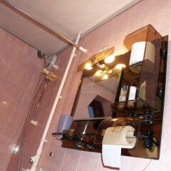 Отель Three Jugs B&B Армения, Ереван - 1 отзыв об отеле, цены и фото номеров - забронировать отель Three Jugs B&B онлайн удобства в номере фото 2