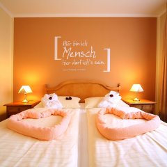 TRIHotel - Am Schweizer Wald in Rostock, Germany from 202$, photos, reviews - zenhotels.com guestroom