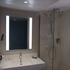 Отель Mercure Annemasse Porte De Genève Франция, Гайар - отзывы, цены и фото номеров - забронировать отель Mercure Annemasse Porte De Genève онлайн ванная фото 2