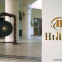 Отель Hilton Mauritius Resort & Spa фитнесс-зал фото 3
