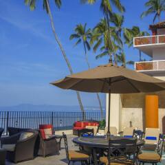 Отель San Marino Vallarta Centro Beach Front бассейн фото 2