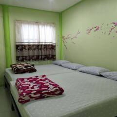 Отель Nong Amm Homestay комната для гостей