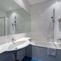 Hotel Nestroy комната для гостей фото 4