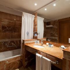 Hotel Guadalmina Spa & Golf Resort ванная