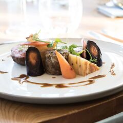 Отель De Vere Venues Cheadle House питание фото 2