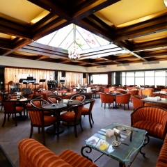 Bristol Hotel питание
