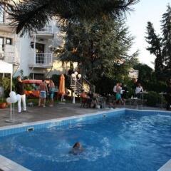 Hotel Monica детские мероприятия