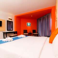 Отель Sea Breeze Jomtien Resort комната для гостей фото 10