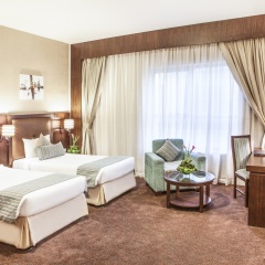 Отель Ramada Deira комната для гостей