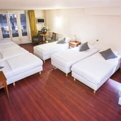 Delta Hotel City Center комната для гостей фото 5