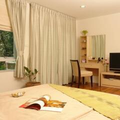 Отель Nara Suite Residence Бангкок комната для гостей фото 5