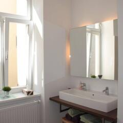 Отель Modern Apartment Vienna - Dietrichgasse Австрия, Вена - отзывы, цены и фото номеров - забронировать отель Modern Apartment Vienna - Dietrichgasse онлайн ванная фото 2