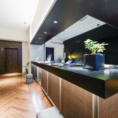 Отель Courtyard by Marriott Tokyo Station интерьер отеля
