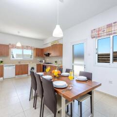 Отель Chronos Villa в номере