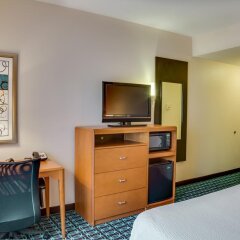 Отель Fairfield Inn And Suites By Marriott Lake City Лейк-Сити удобства в номере