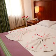 Отель Elysium Otel Marmaris сейф в номере